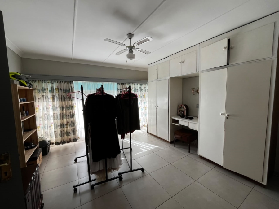 3 Bedroom Property for Sale in Flamwood North West